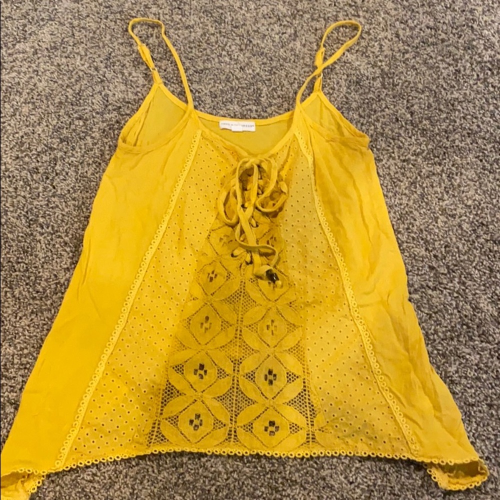Mustard yellow tank